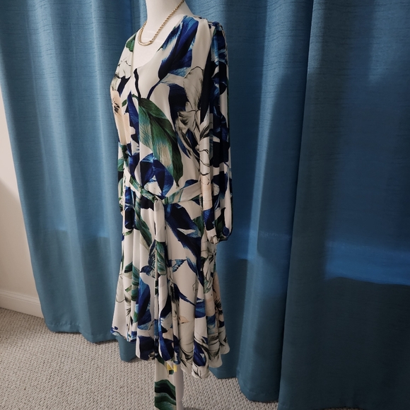 WHBM cocktail dress size 14 - Picture 12 of 17